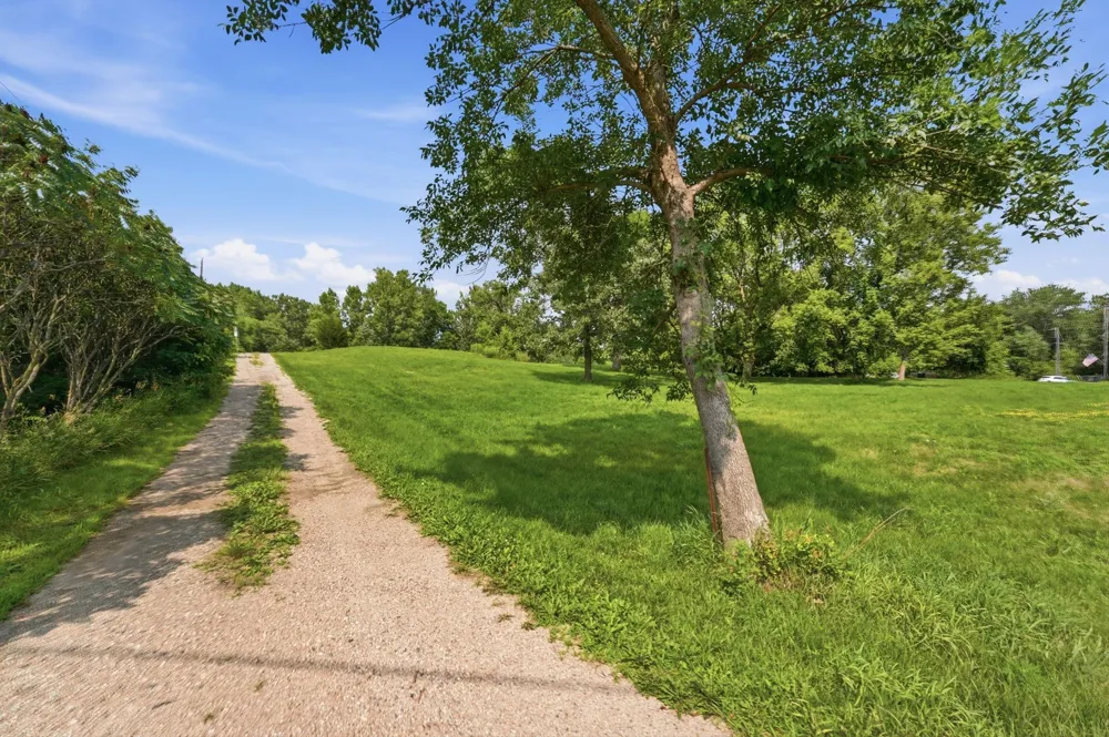 7024 150th Avenue NE Spicer, MN 56288