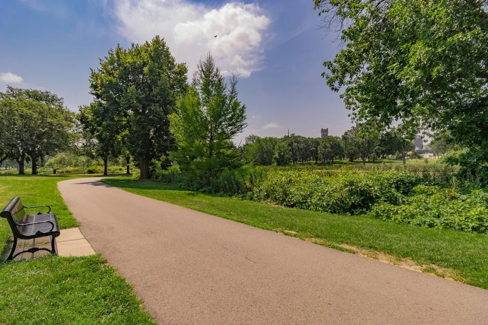 1204 Harmon Place #21 Minneapolis, MN 55403