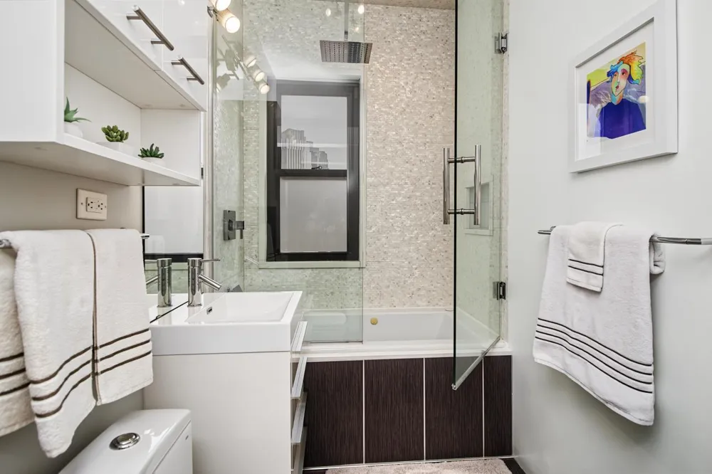 1204 Harmon Place #21 Minneapolis, MN 55403