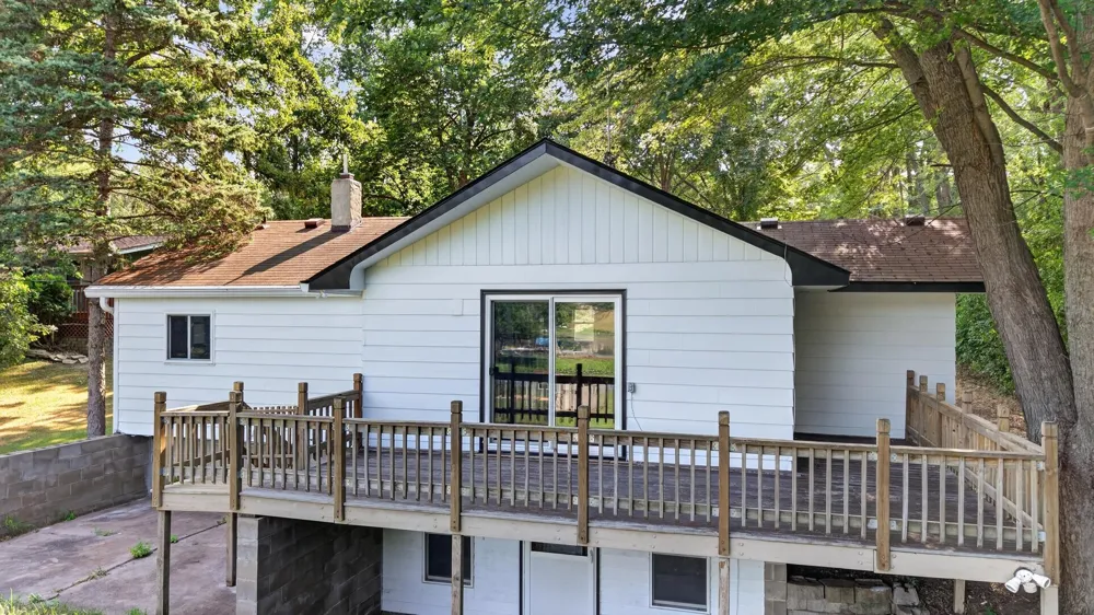 49146 Amble Avenue Stanchfield, MN 55080