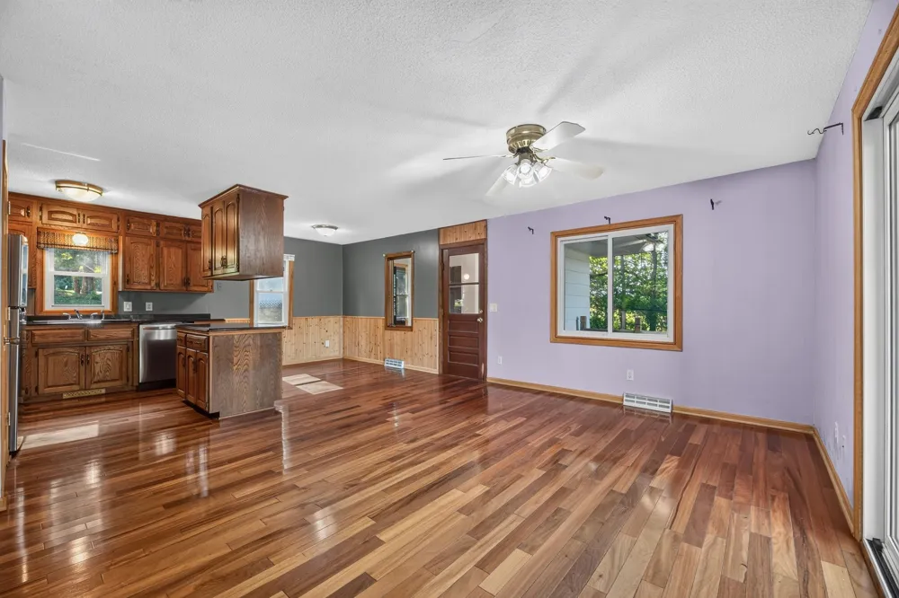 49146 Amble Avenue Stanchfield, MN 55080