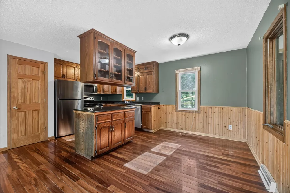 49146 Amble Avenue Stanchfield, MN 55080