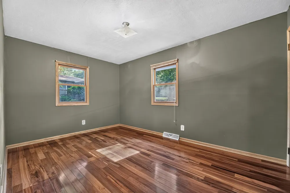 49146 Amble Avenue Stanchfield, MN 55080