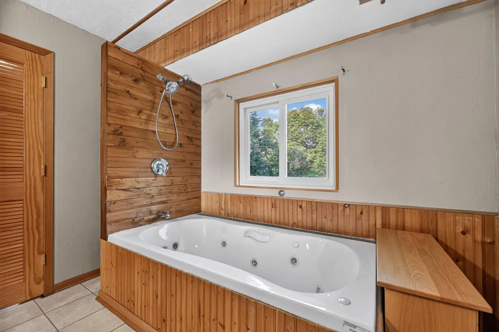 49146 Amble Avenue Stanchfield, MN 55080