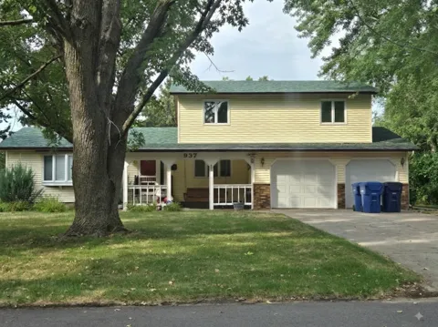 937 Spruce Drive