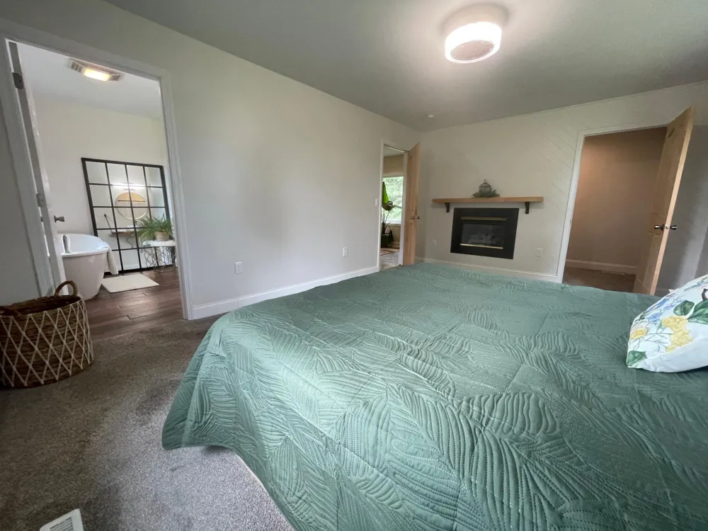 21892 740th Avenue Grand Meadow, MN 55936