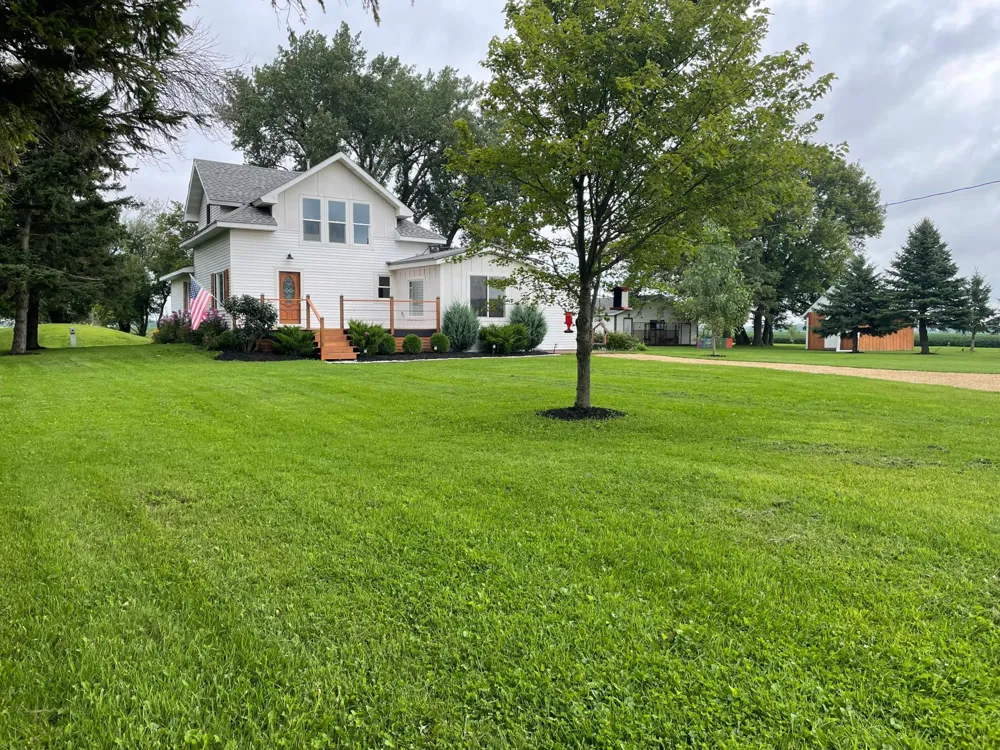 21892 740th Avenue Grand Meadow, MN 55936