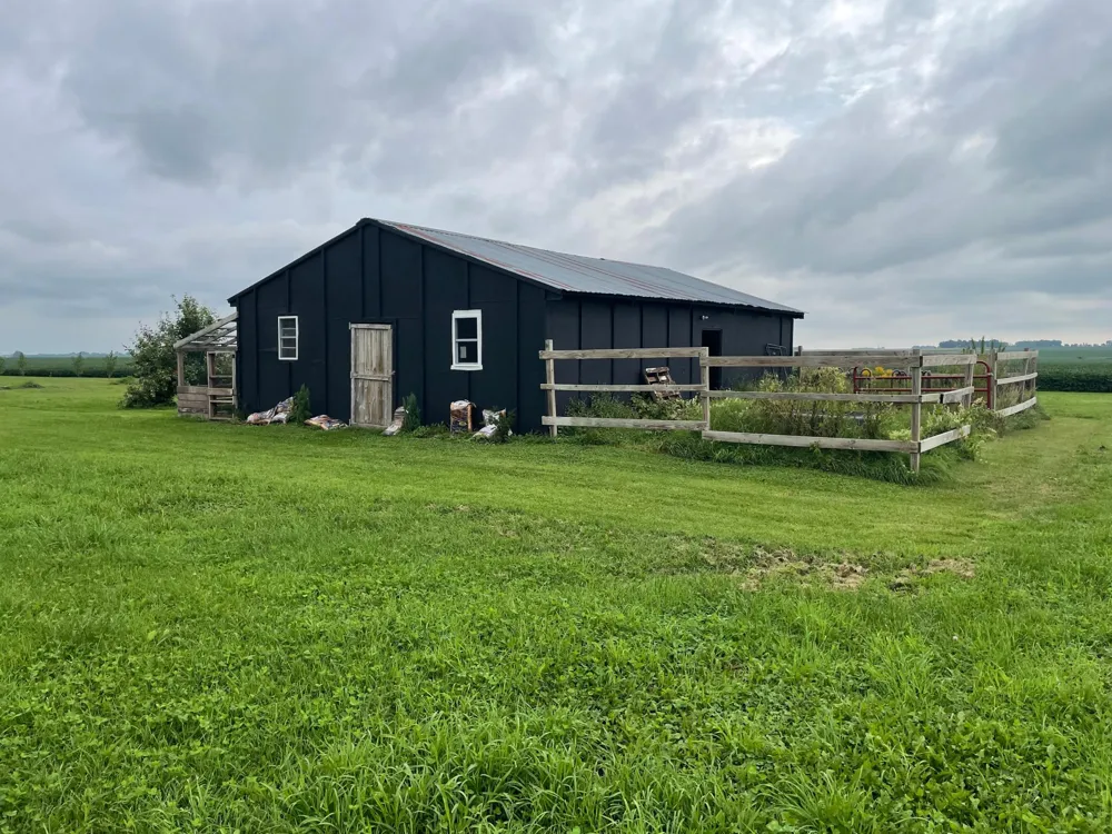 21892 740th Avenue Grand Meadow, MN 55936