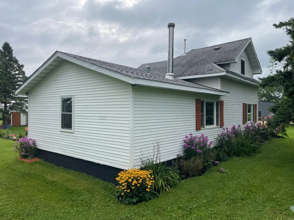 21892 740th Avenue Grand Meadow, MN 55936