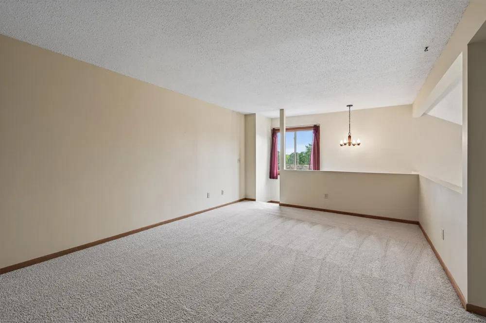 548 Auburn Place NW #A Elk River, MN 55330