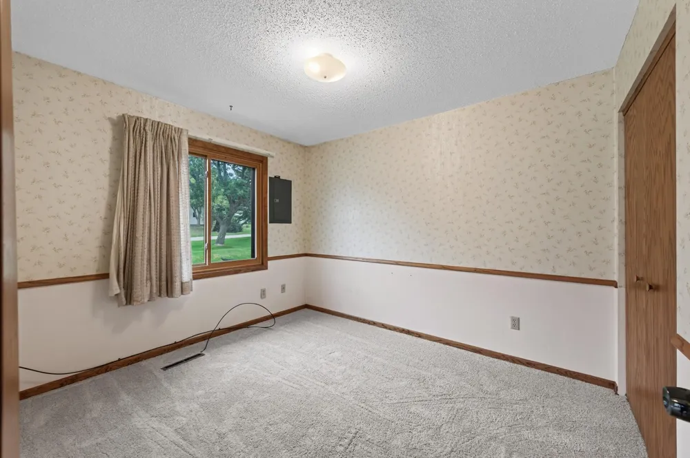 548 Auburn Place NW #A Elk River, MN 55330