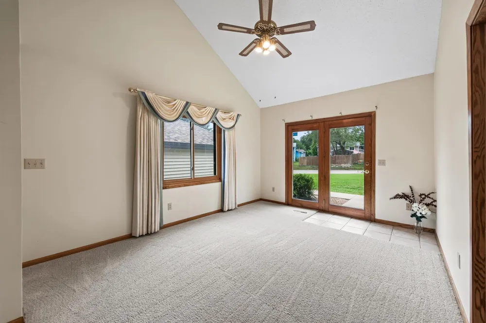 548 Auburn Place NW #A Elk River, MN 55330