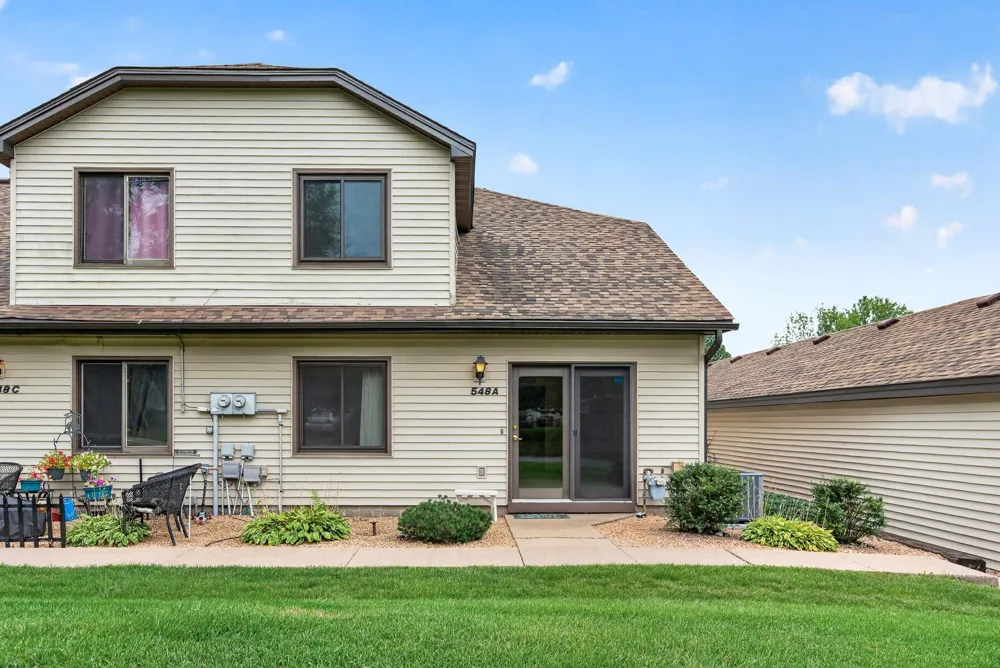 548 Auburn Place NW #A Elk River, MN 55330