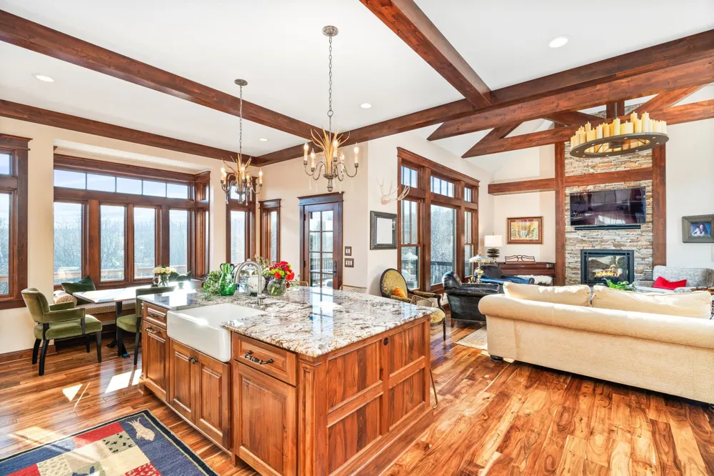 580 Marshall Street Duluth, MN 55803