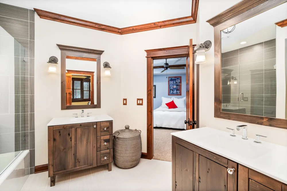 580 Marshall Street Duluth, MN 55803