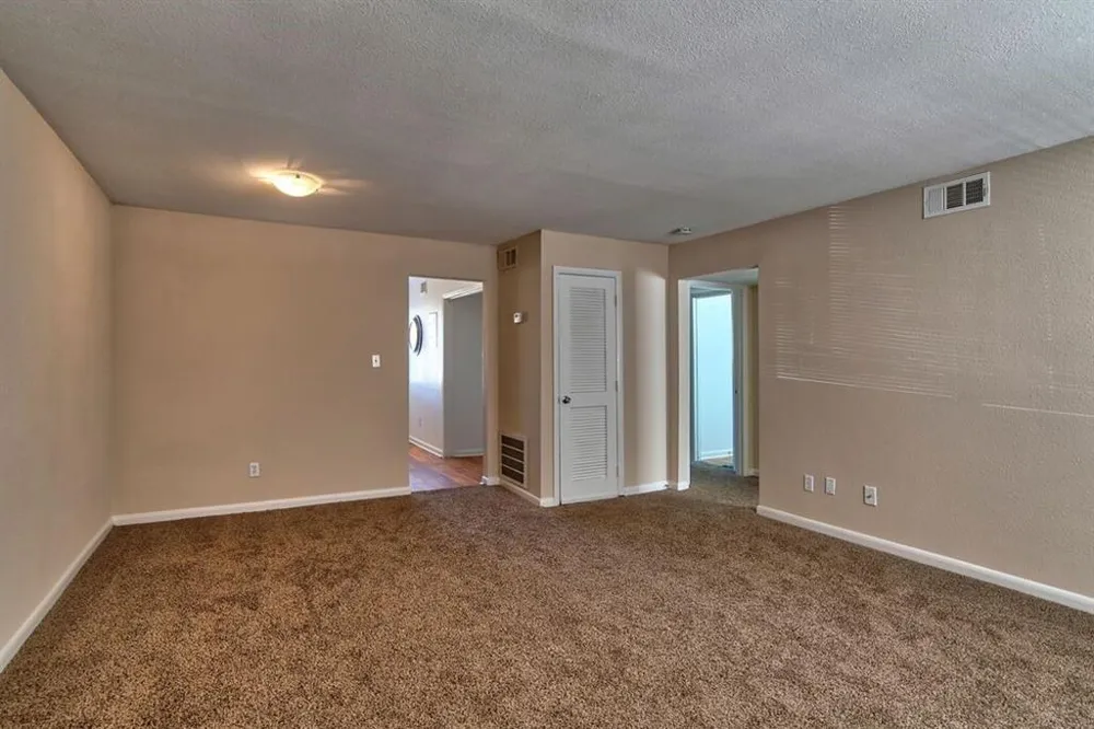 300 Hurt Road #1402 Smyrna, GA 30082