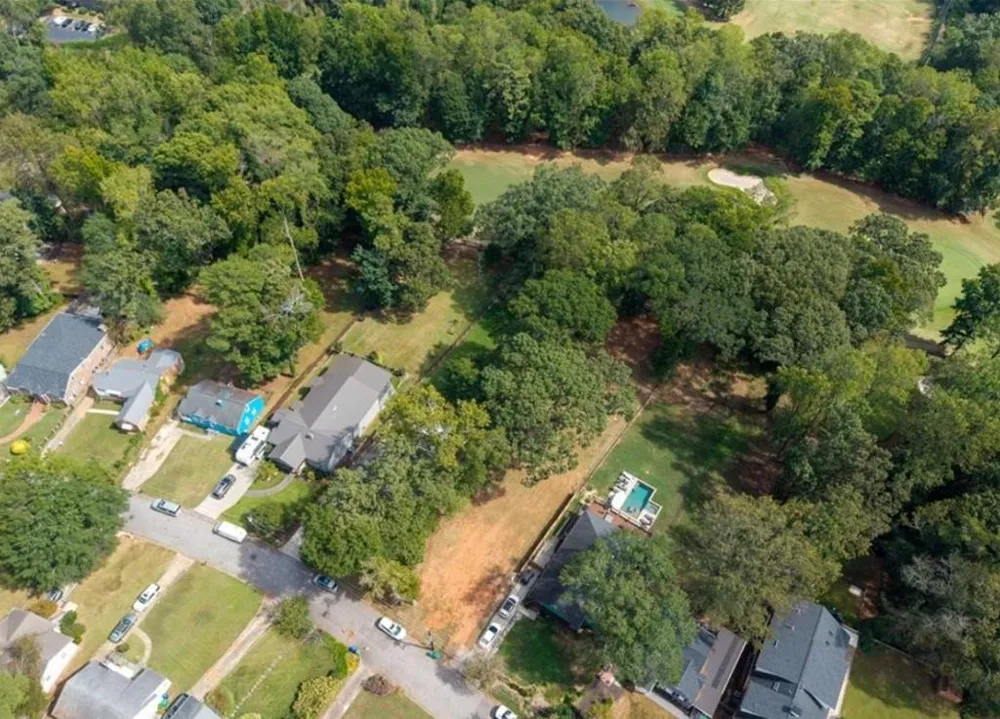 1694 Fairway Hill Drive SE Atlanta, GA 30317