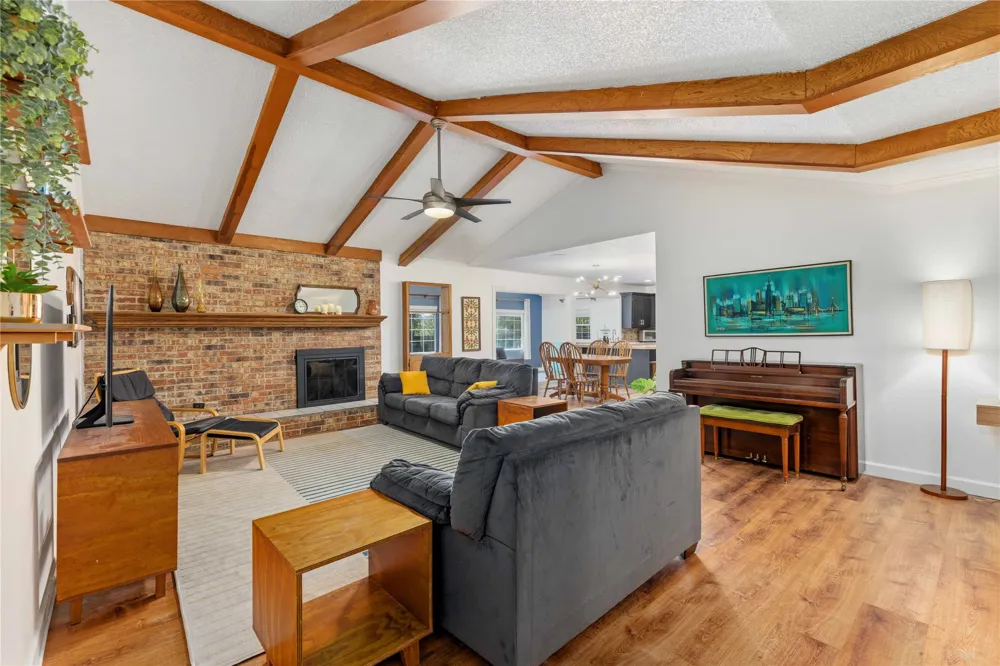 1709 Broadmoor Drive Brownwood, TX 76801