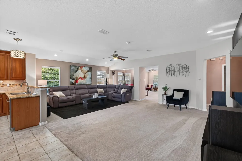 2151 Van Zandt Drive Grand Prairie, TX 75052