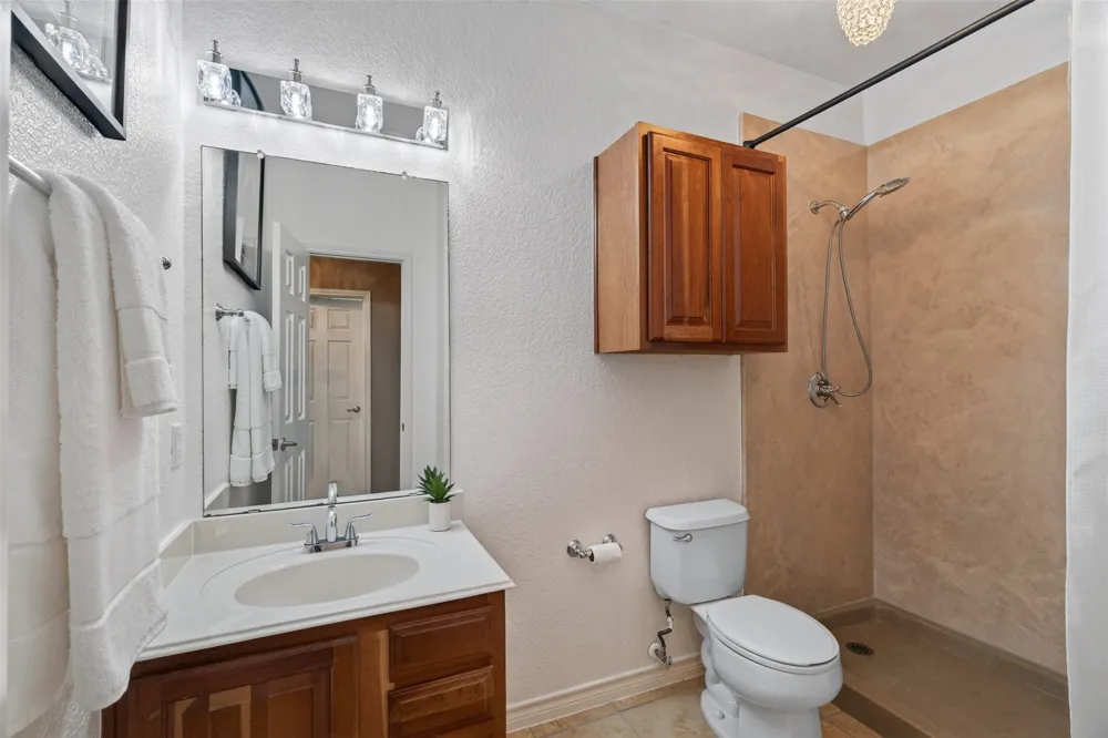 2151 Van Zandt Drive Grand Prairie, TX 75052