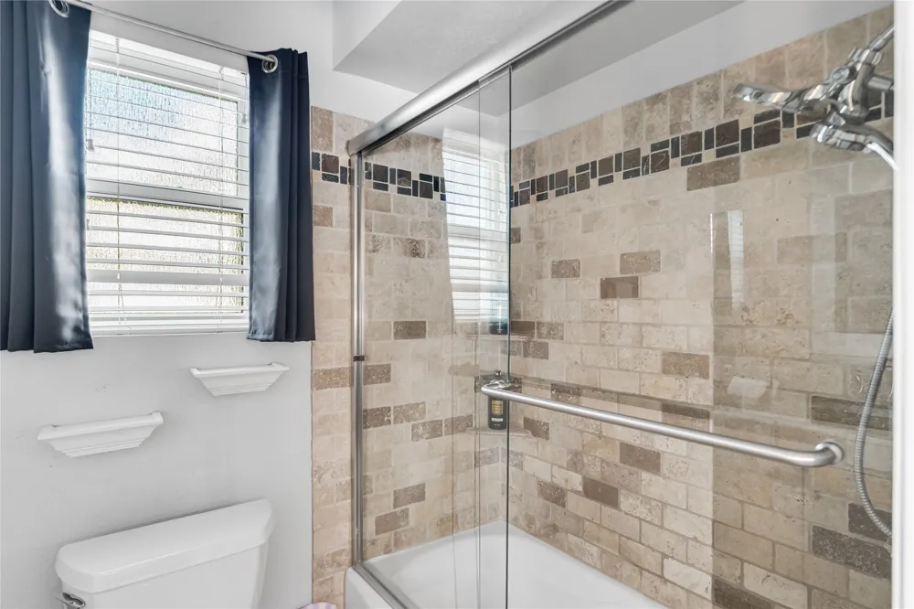 2012 Chattanooga Drive Bedford, TX 76022