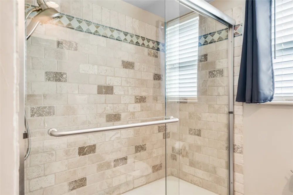 2012 Chattanooga Drive Bedford, TX 76022