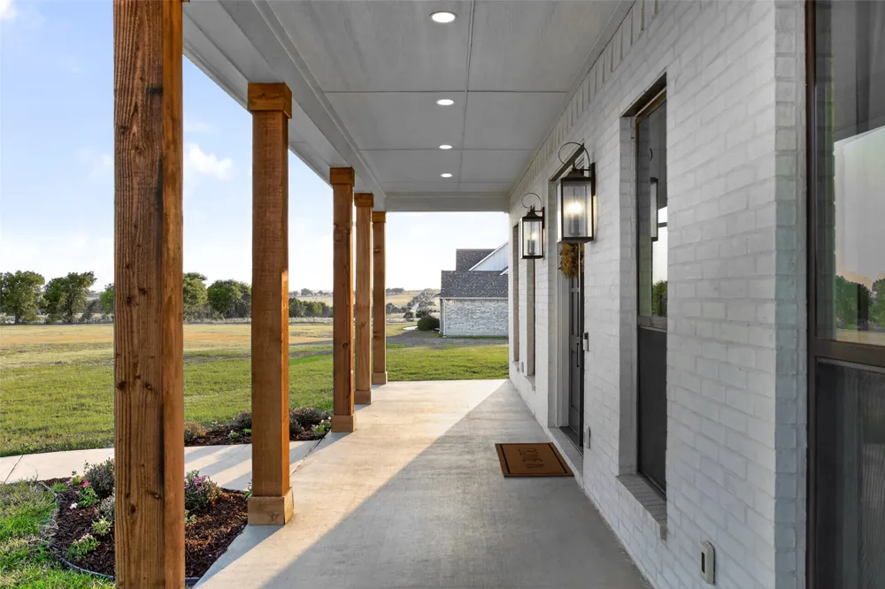 10978 Gregory Road Sanger, TX 76266