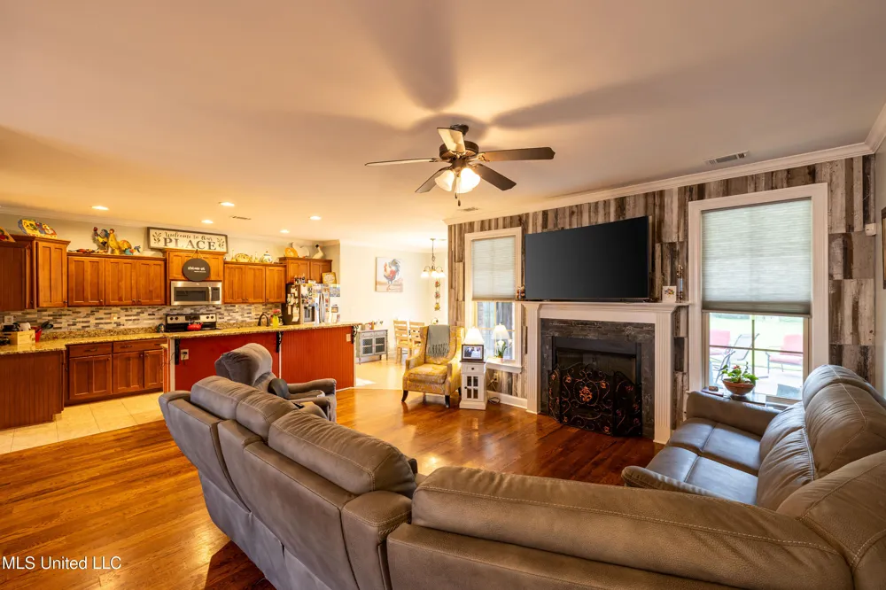 1668 Farindale Cove Nesbit, MS 38651