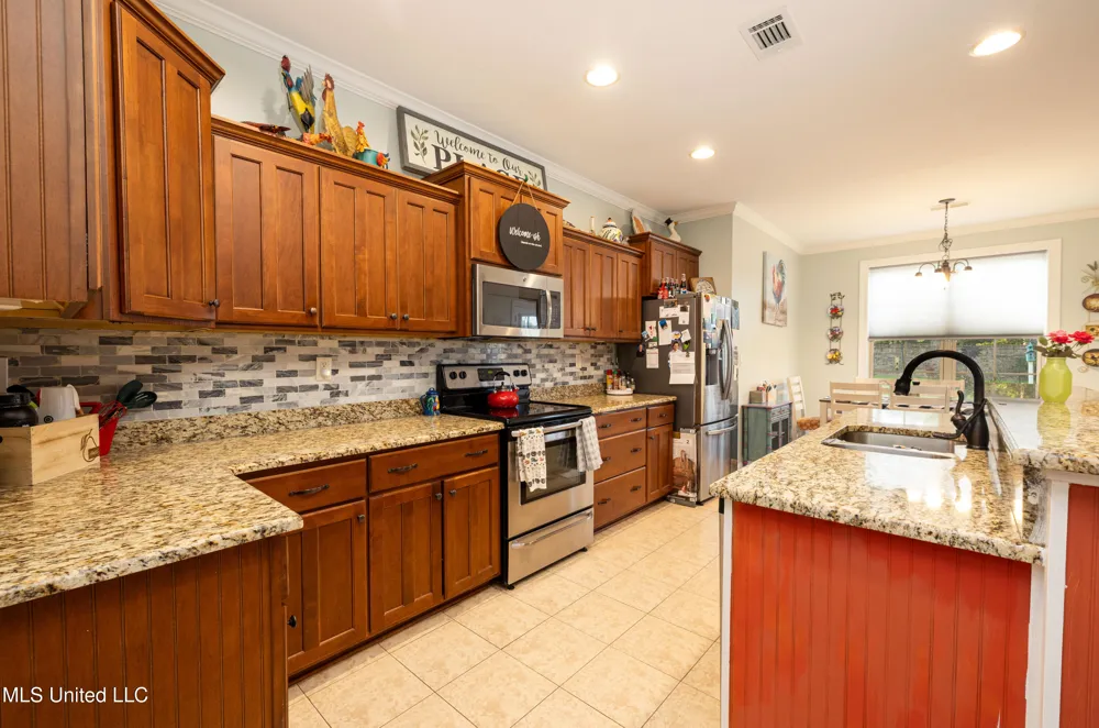 1668 Farindale Cove Nesbit, MS 38651