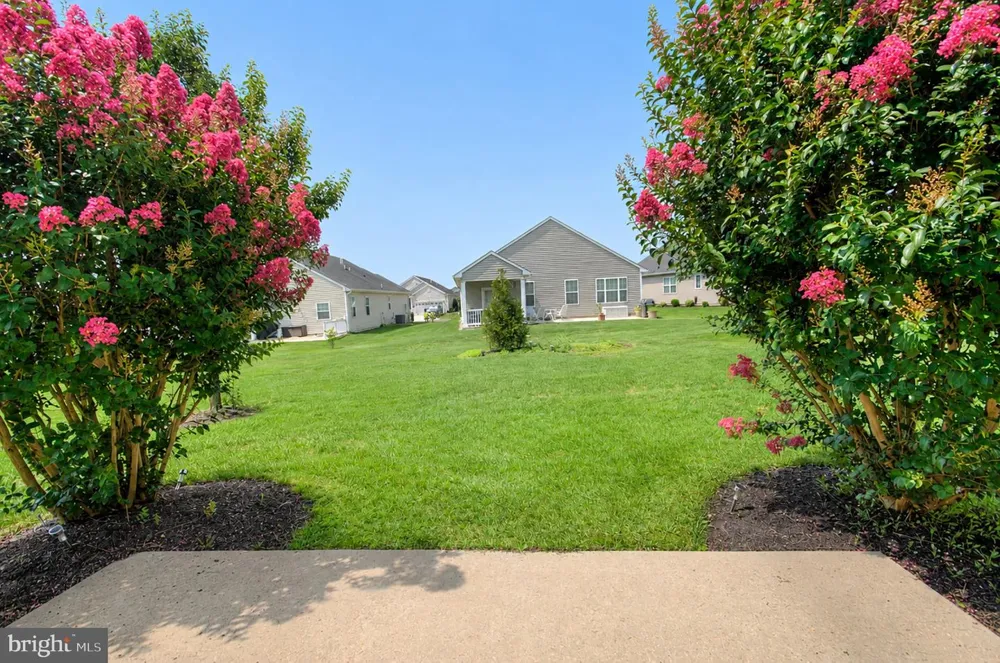 3 E DEHART AVENUE Clayton, NJ 08312