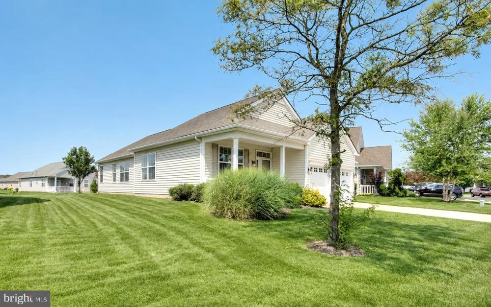 3 E DEHART AVENUE Clayton, NJ 08312