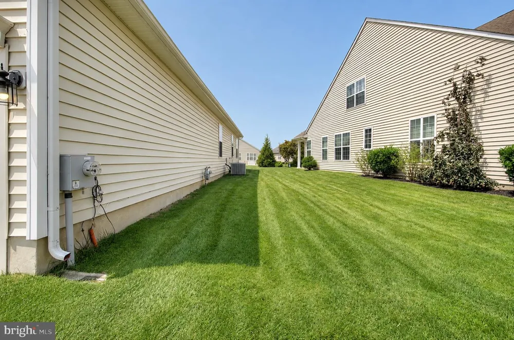 3 E DEHART AVENUE Clayton, NJ 08312