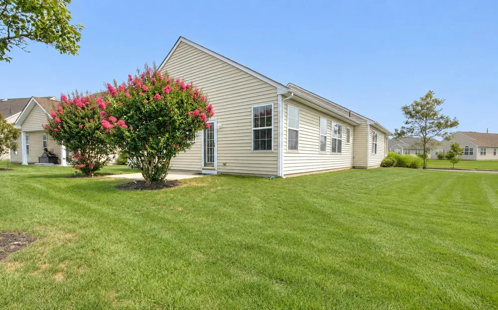 3 E DEHART AVENUE Clayton, NJ 08312