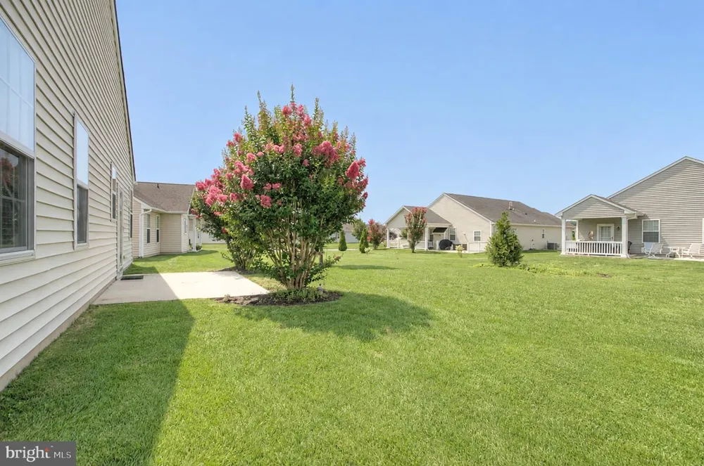 3 E DEHART AVENUE Clayton, NJ 08312