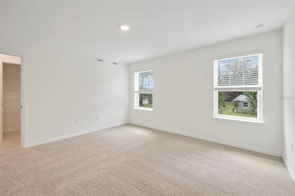 1633 GREENLEAF WOODS COVE Oviedo, FL 32765