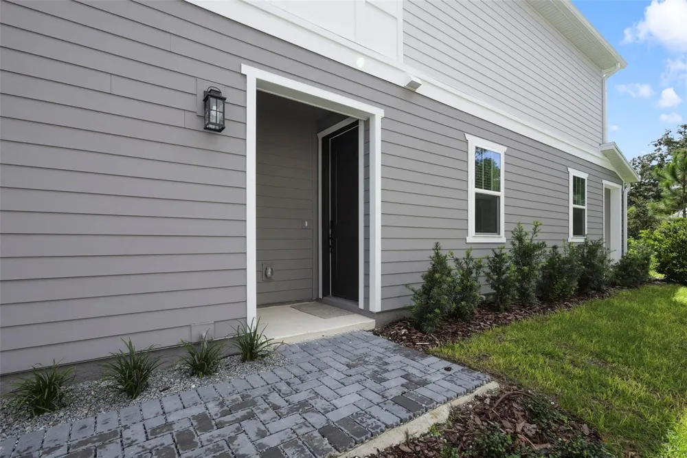 1633 GREENLEAF WOODS COVE Oviedo, FL 32765