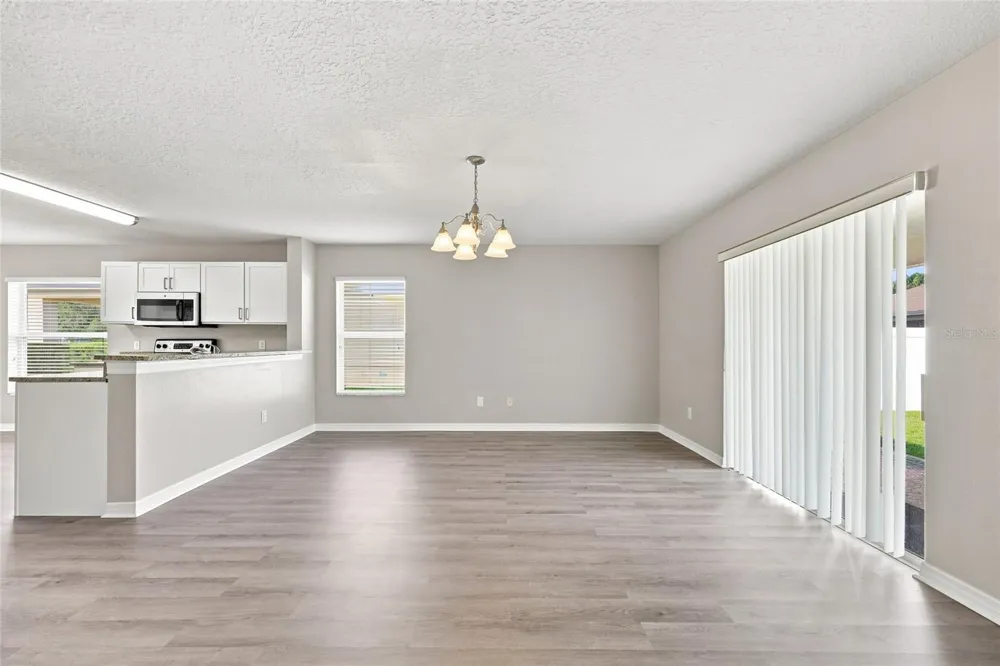 516 BELLA ROSA CIRCLE Sanford, FL 32771