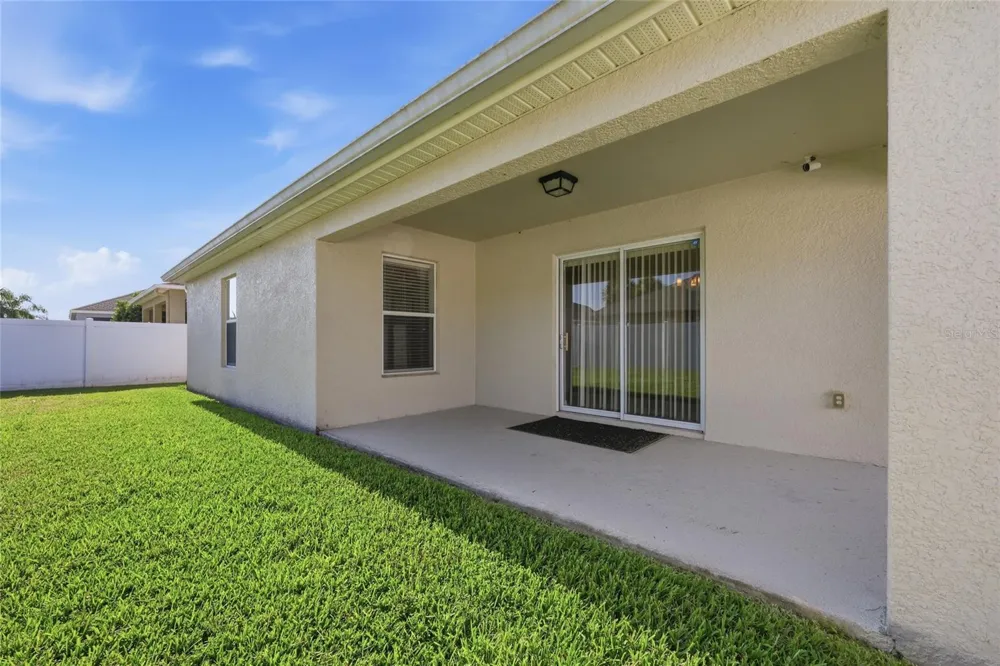 516 BELLA ROSA CIRCLE Sanford, FL 32771