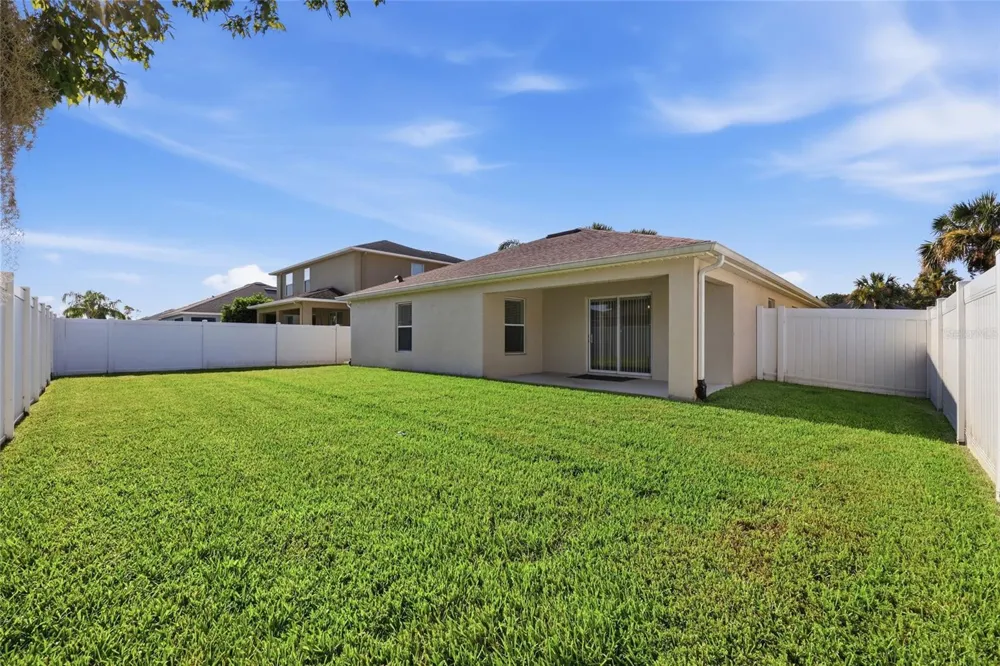 516 BELLA ROSA CIRCLE Sanford, FL 32771