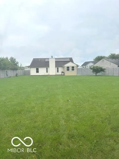 446 Grant Court Avon, IN 46123