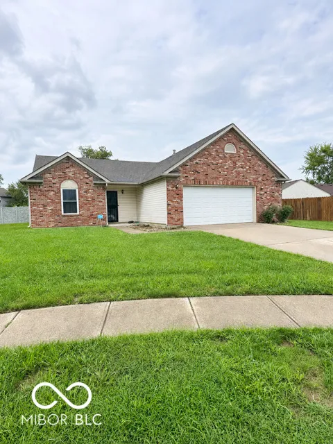 446 Grant Court