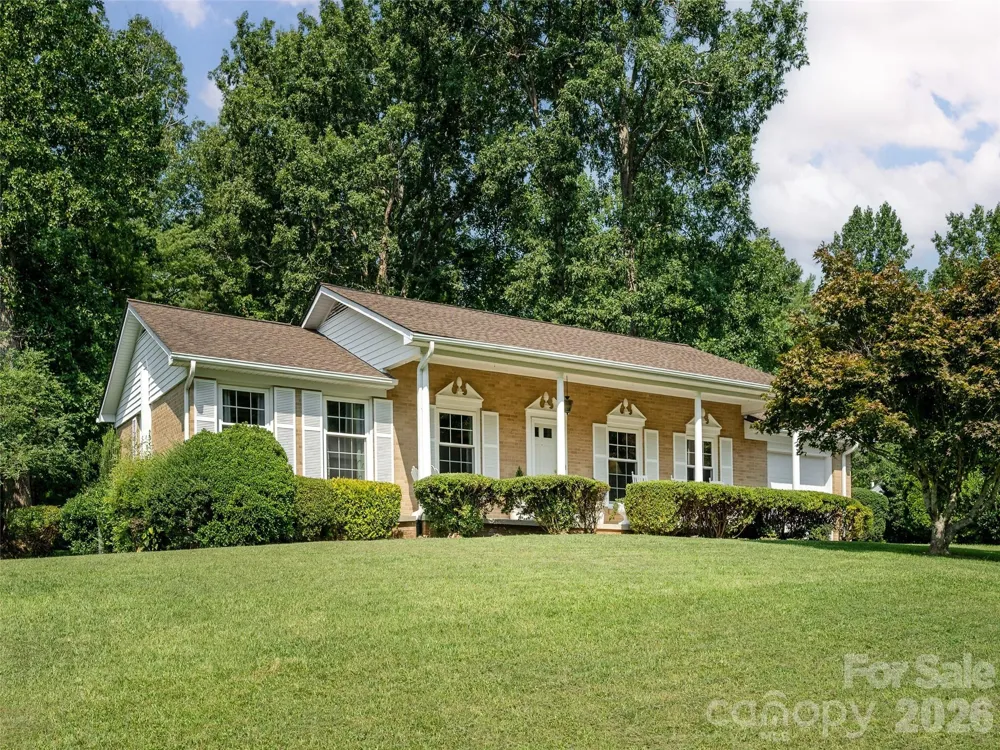 303 Tree Haven Boulevard Hendersonville, NC 28791