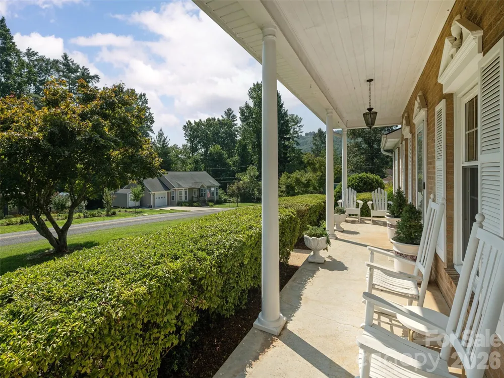 303 Tree Haven Boulevard Hendersonville, NC 28791