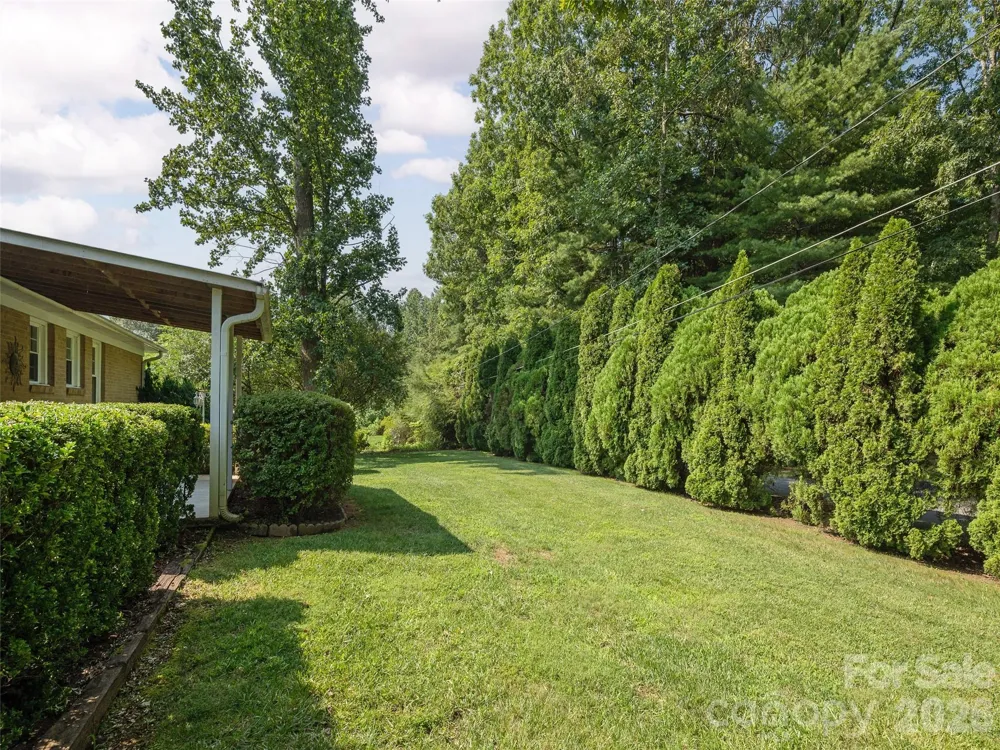 303 Tree Haven Boulevard Hendersonville, NC 28791