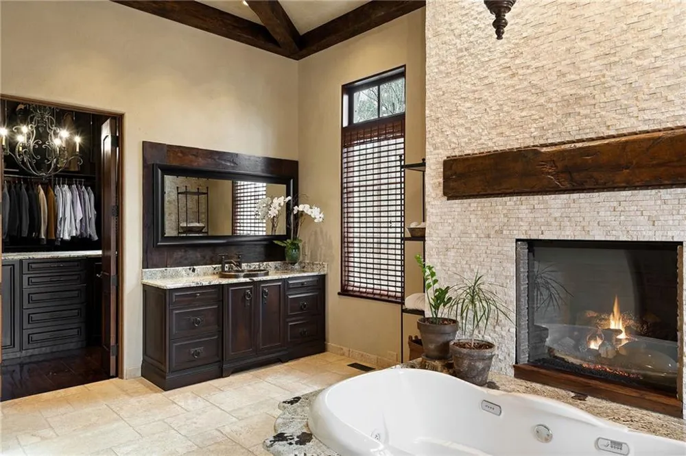 550 Blue Heron Way Milton, GA 30004