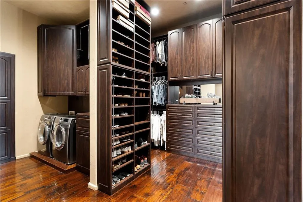 550 Blue Heron Way Milton, GA 30004