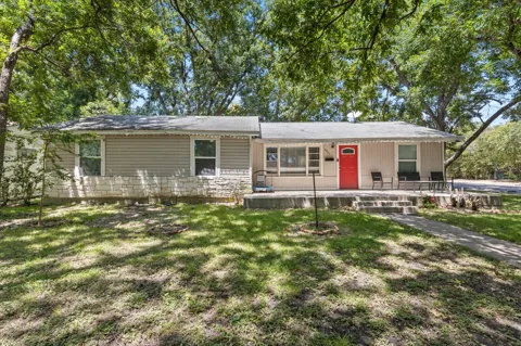 3901 Sleeper Avenue