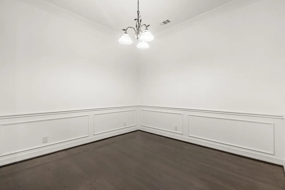 902 Saint George Place DeSoto, TX 75115
