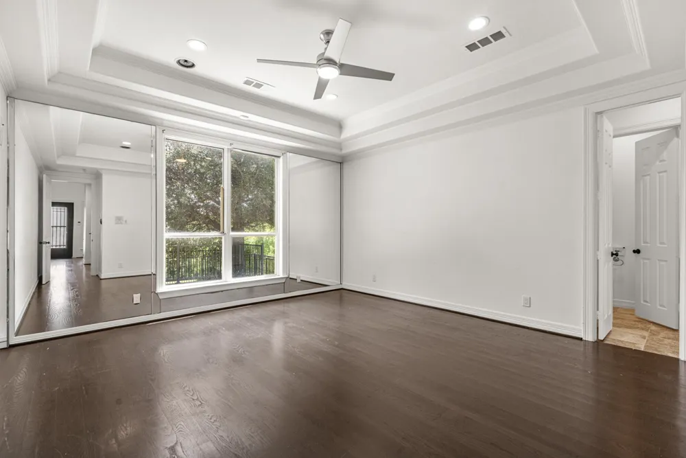902 Saint George Place DeSoto, TX 75115