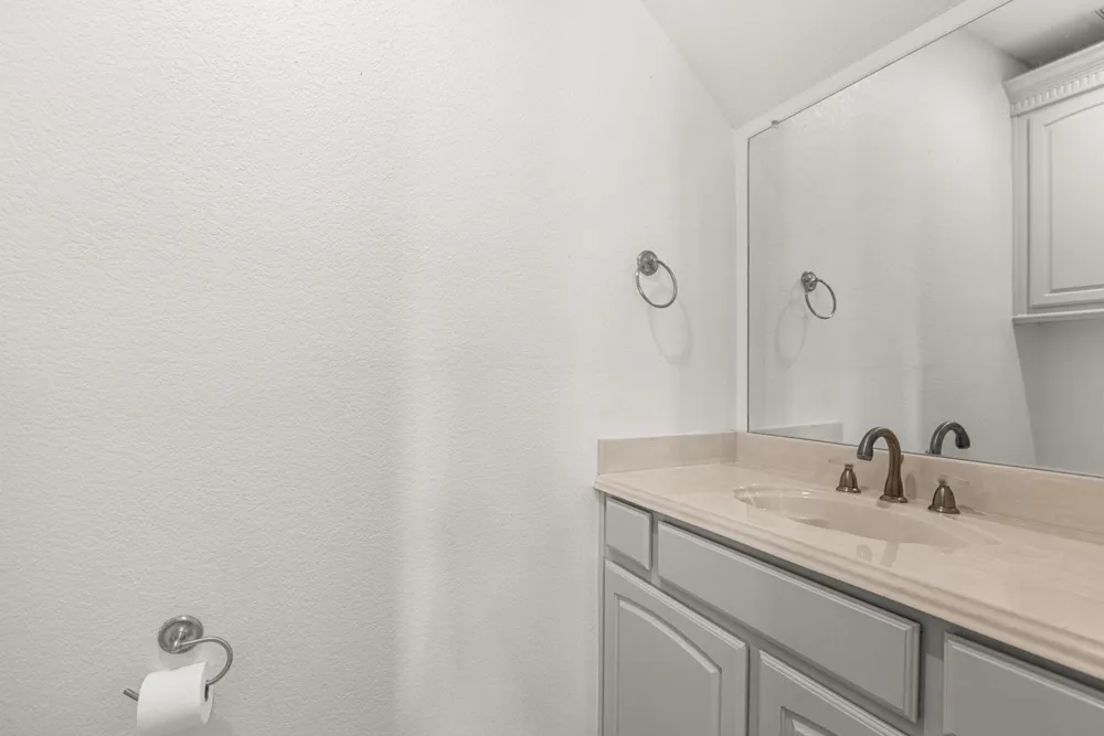 902 Saint George Place DeSoto, TX 75115